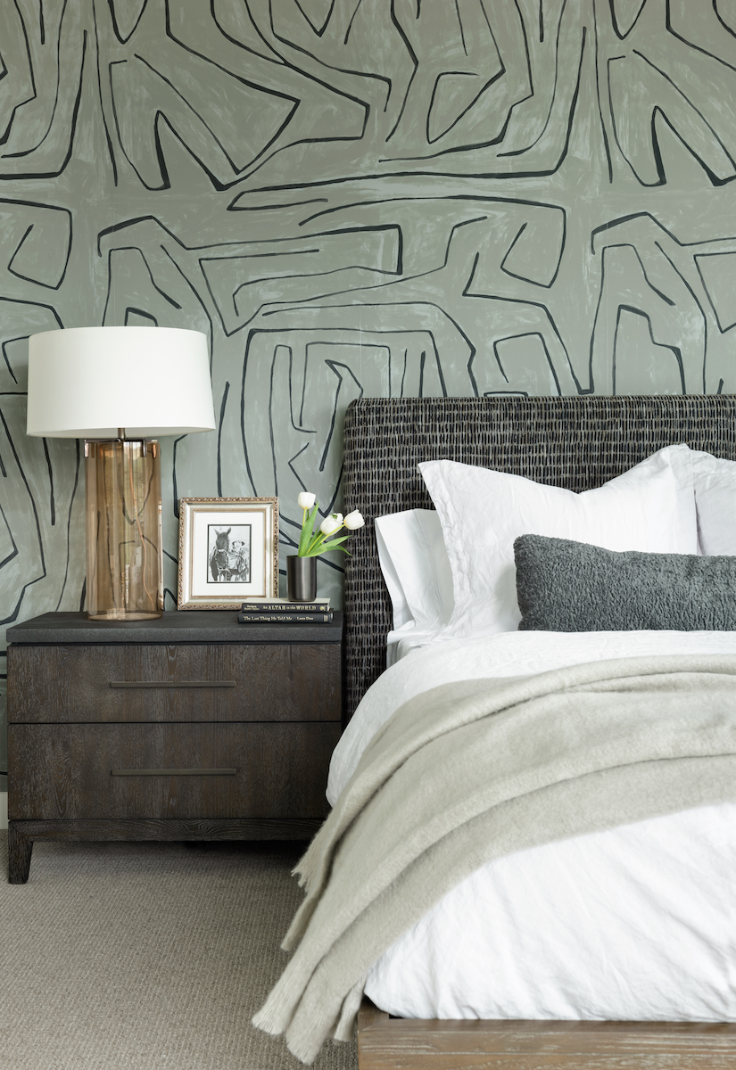 bedroom-interior-design-mural-abstract-wall